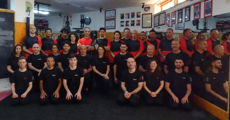 Kung Fu Academy di Sifu Mezzone Arti Marziali e palestra di Sport da Combattimento Wing Chun Weng Chun Tjun Tai Chi Taijiquan Qigong Sanda Difesa Personale (163)